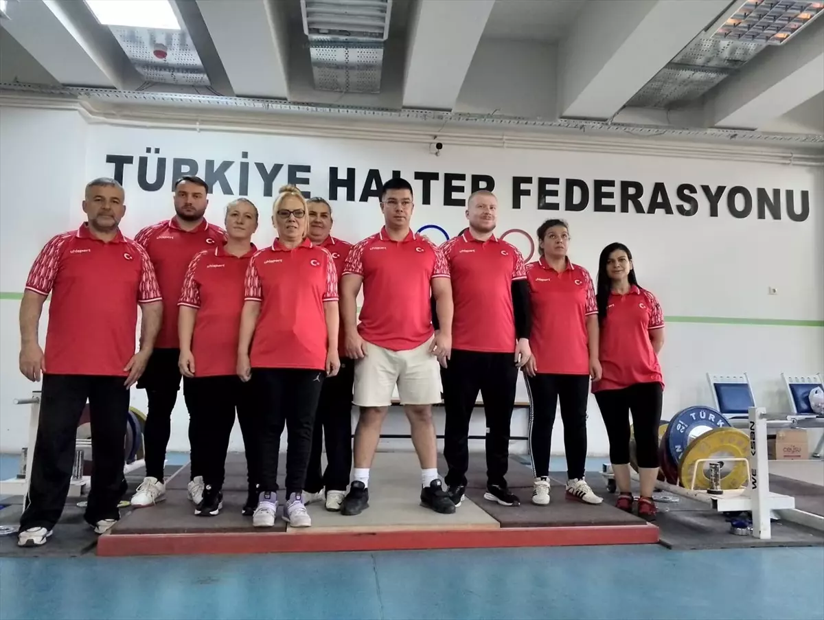 Türkiye Halter Takımı Kazakistan’da