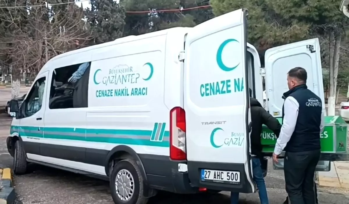 Gaziantep’te Yangın: 1 Ölü, 3 Yaralı