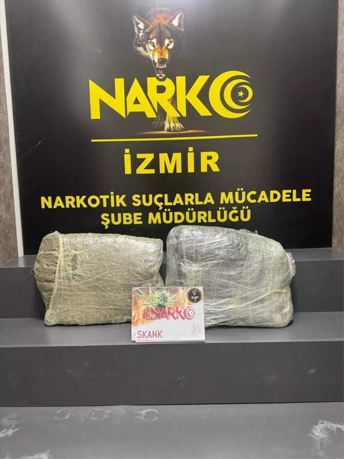 İzmir Havalimanı’nda Skunk Yakalandı