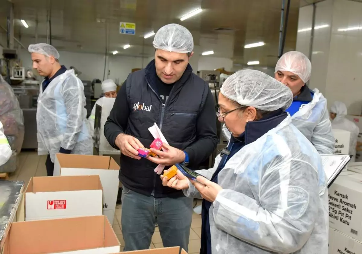 Esenyurt’ta Zabıta Ekipleri Gıda Denetimlerini Sürdürüyor